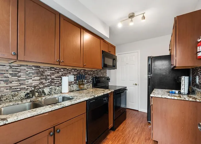 Apartment Polished 2-bedroom Close To Osu Campus *