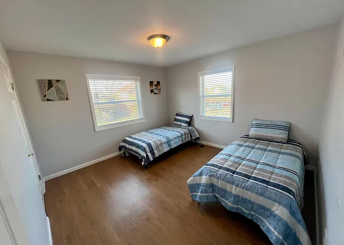 Apartment Polished 2-bedroom Close To Osu Campus Columbus